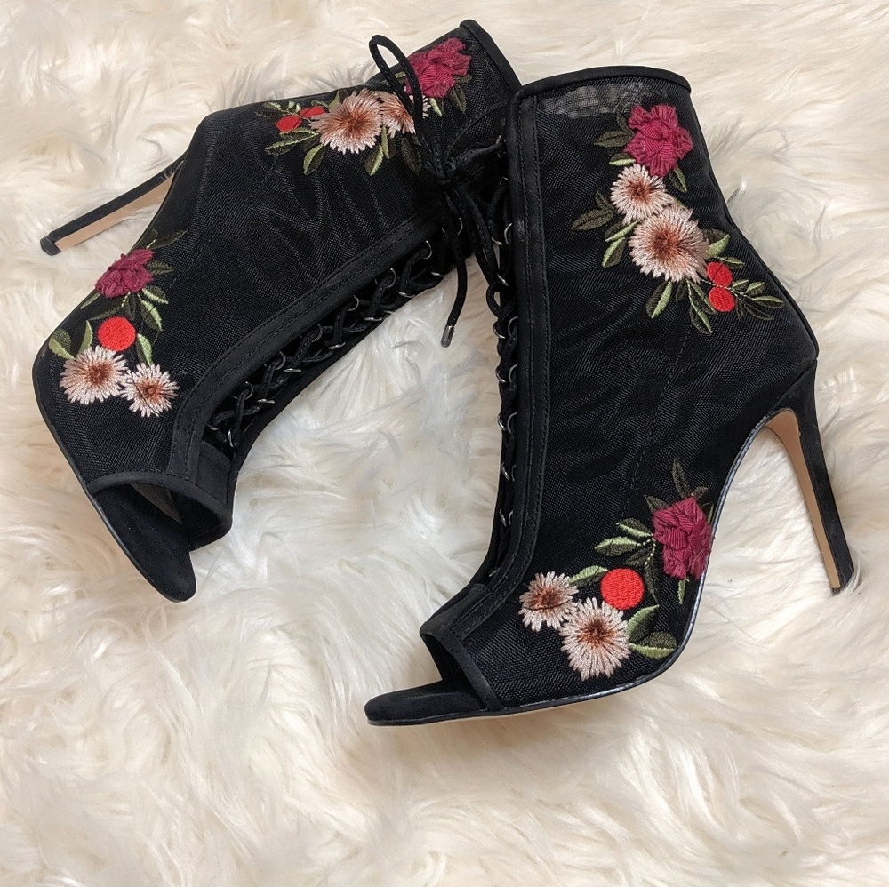 NWT Gianni Bini bootie 7.5